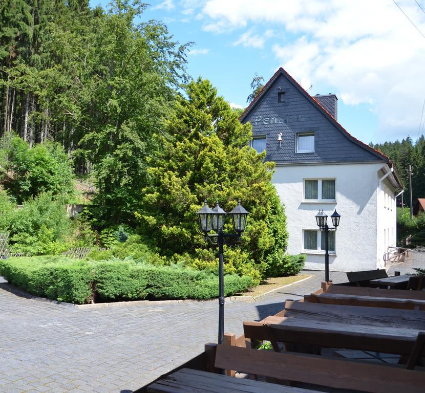 Pension Landhaus Machold Friedrichroda Exterior photo